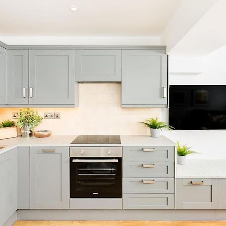 Fabulous Ground Floor Apartment. Great Malvern Luaran gambar