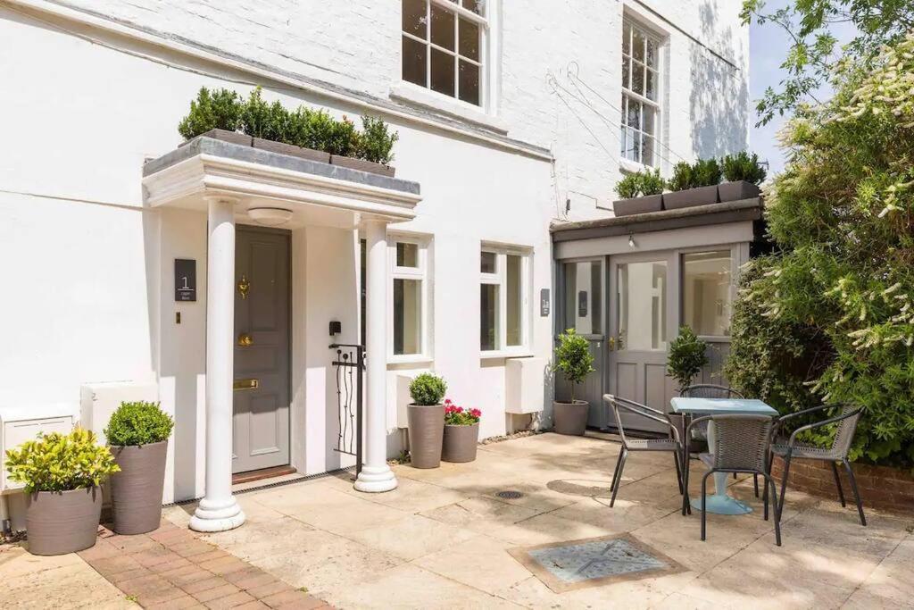 Fabulous Ground Floor Apartment. Great Malvern Luaran gambar