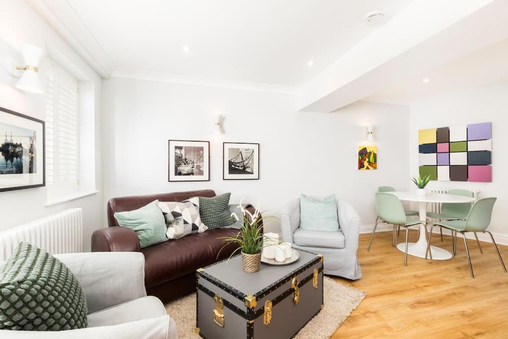 Fabulous Ground Floor Apartment. Great Malvern Luaran gambar